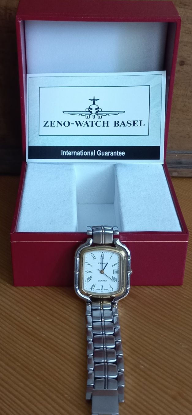 M-Watch Montres: Damenuhr – Neuf avec emballage d'origine à Reinach BL par Niculescu 1