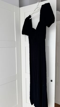Rückenfreies Kleid zum binden