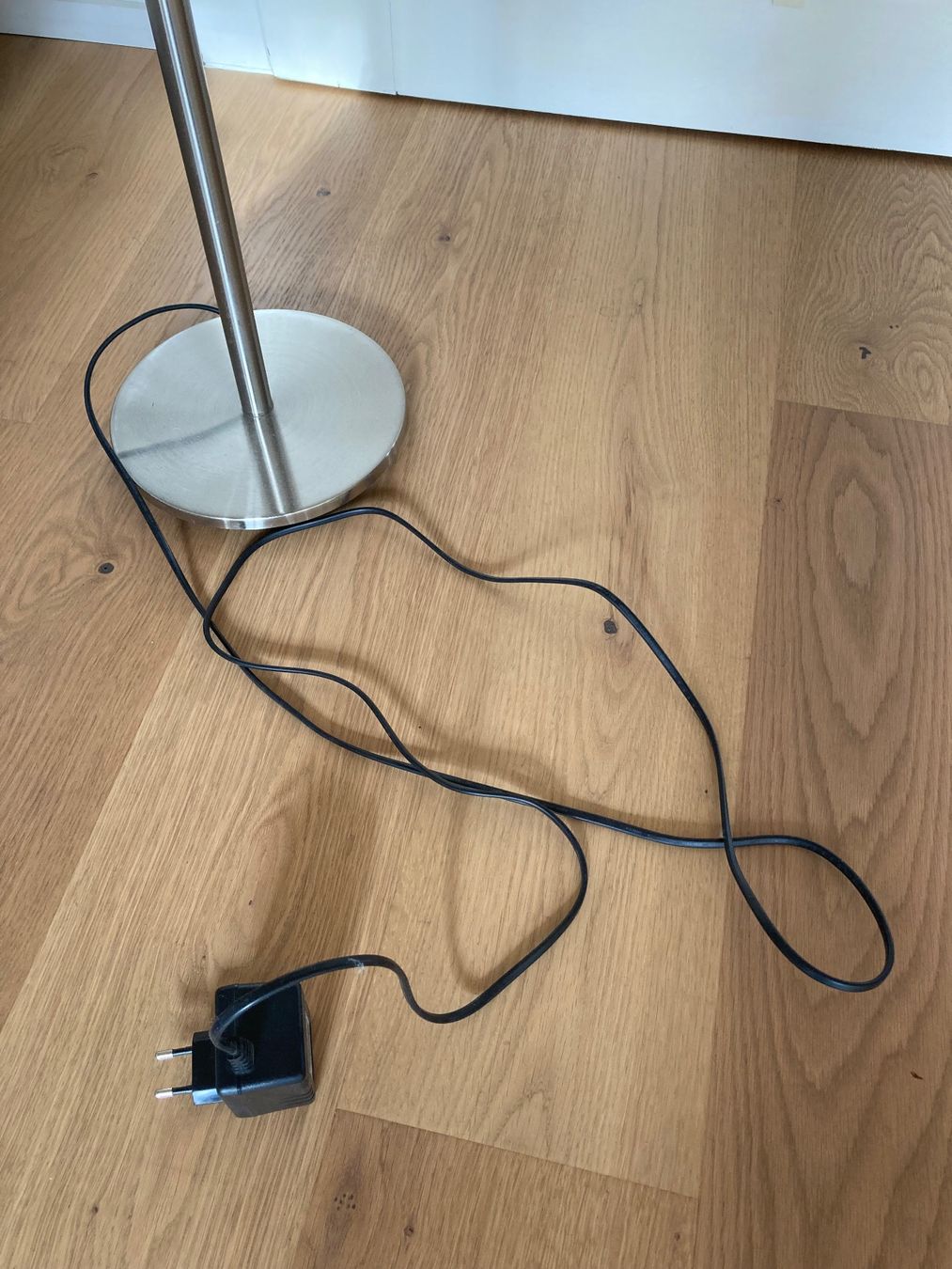 Lampade: Stehlampe modern – Usato da Bolligen venduto da abara1 1