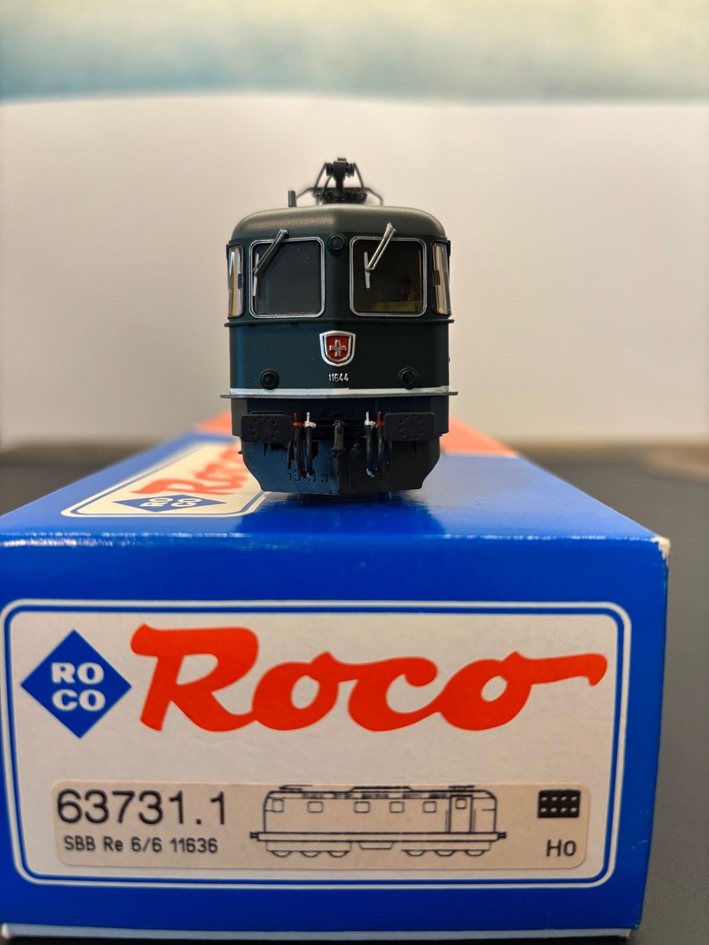 Roco Modelleisenbahnen: Roco 63731.1 Re 6/6 11644 Cornaux – Neu (gemäss Beschreibung) aus Interlaken von rigoberto0 2