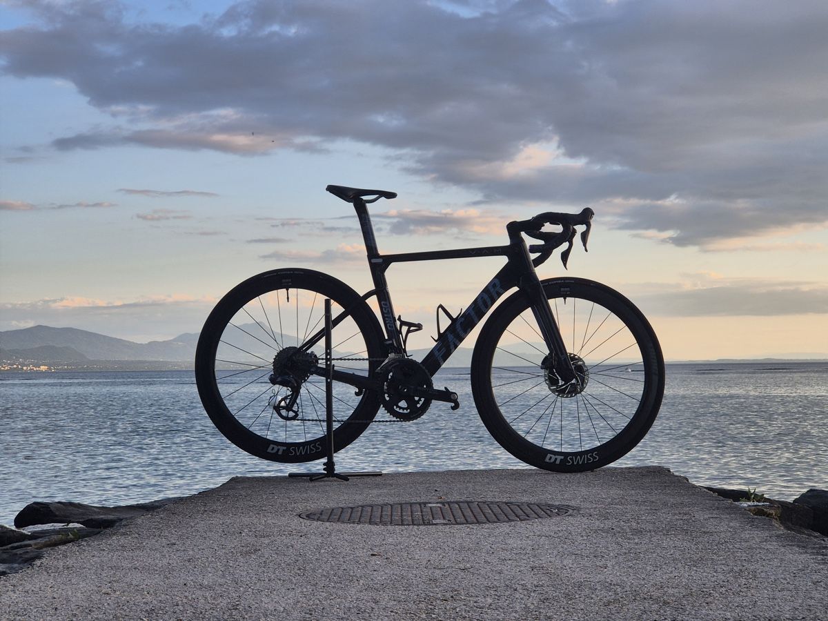 Factor Bikes Biciclette: Factor Ostro VAM taille 52 – Usato da Penthalaz venduto da YOYO183 4