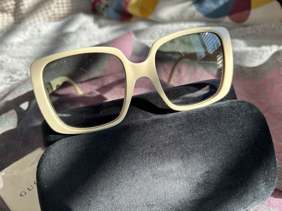 Gucci Brillen & Gläser: Gucci sunglasses 😎 – Gebraucht aus Rapperswil SG von Gemstonebyyo 1