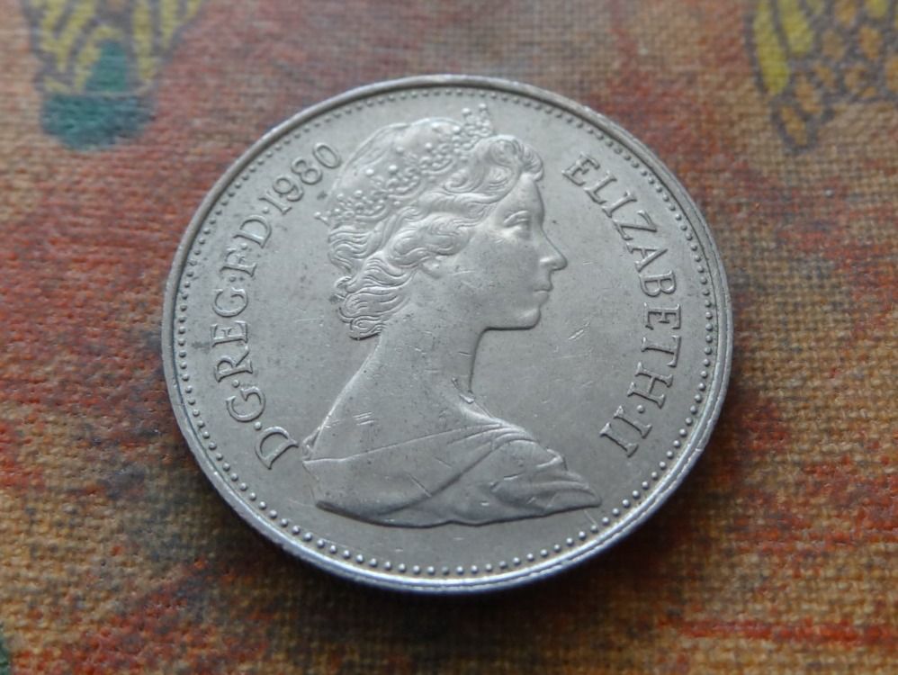 Tutti le monete: ROYAUME-UNI  5 Pence  1980 – Usato da Romanel-sur-Lausanne venduto da Swift13