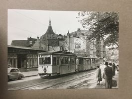 AK DDR 100 Jahre Strassenbahn Rostock belebt Werbung Zeitung