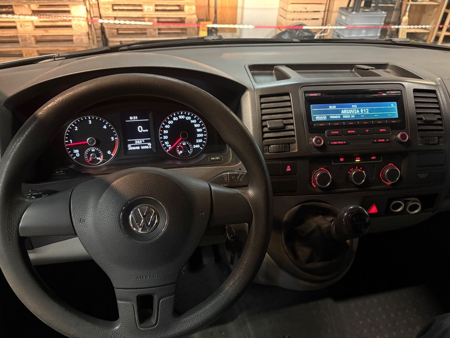 VW Automobili: VW T5 frisch ab MFK – Usato da Huttwil venduto da Matu123 8