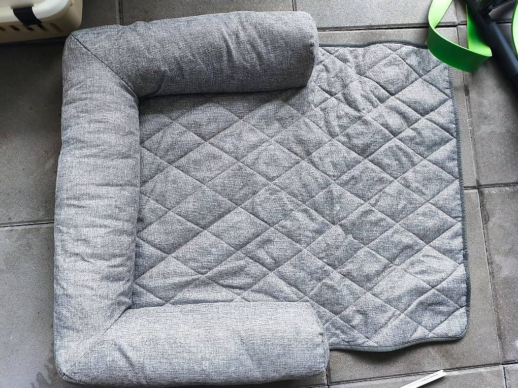 Sofas: Sofaschutz – Gebraucht aus Zürich von nat_evers