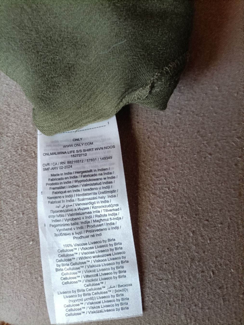 Only Camicette:  Bluse ONLY olivgrün Grösse XL – Usato da St. Gallen venduto da jan_ccx7 4