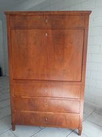 Antiker Sekretär / Schreibschrank mit schöner Holzmaserung