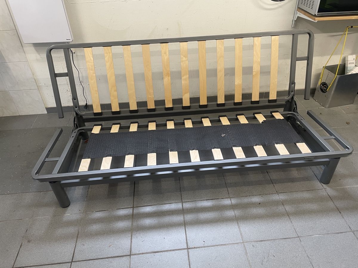 Sofas: Bettsofa – Gebraucht aus Wolfhausen von Haustechnik2016 2