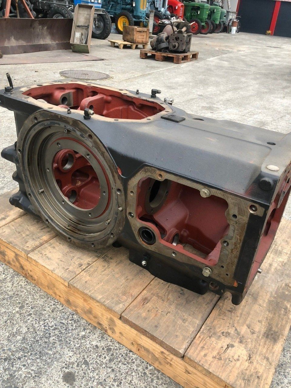 Trattori: Getriebegehäuse Massey Ferguson 5465 – Usato da Hendschiken venduto da unita2000 1