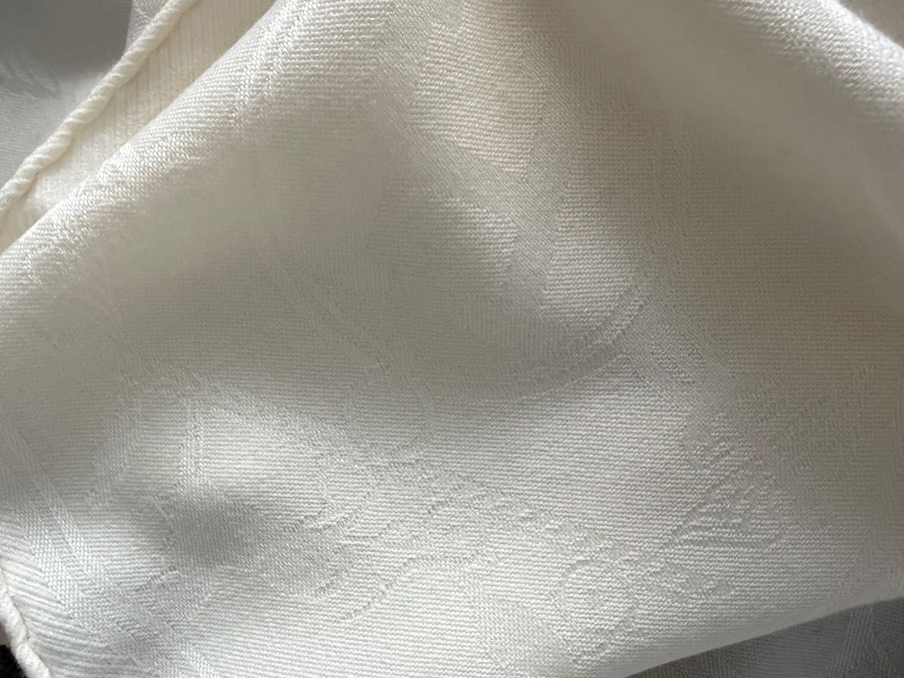 Hermès Foulard & Sciarpe: Étole Hermès NEW – Nuovo e nell'imballaggio originale da Cologny venduto da PINKCLOSET