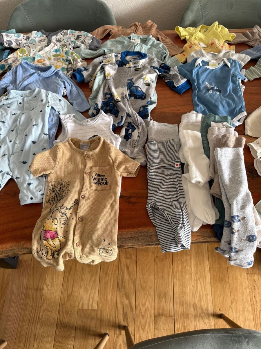 Lotti & Set di vestiti: Baby Kleider mit Matratze – Usato da Winterthur venduto da Silas121314 2