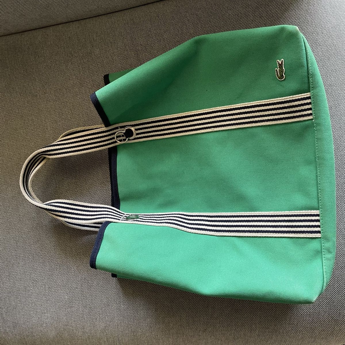 Lacoste Borse: Grüne Lacoste Canvas Shopper Tasche, – Nuovo (secondo la descrizione) da Bern venduto da dek_7bjd 5