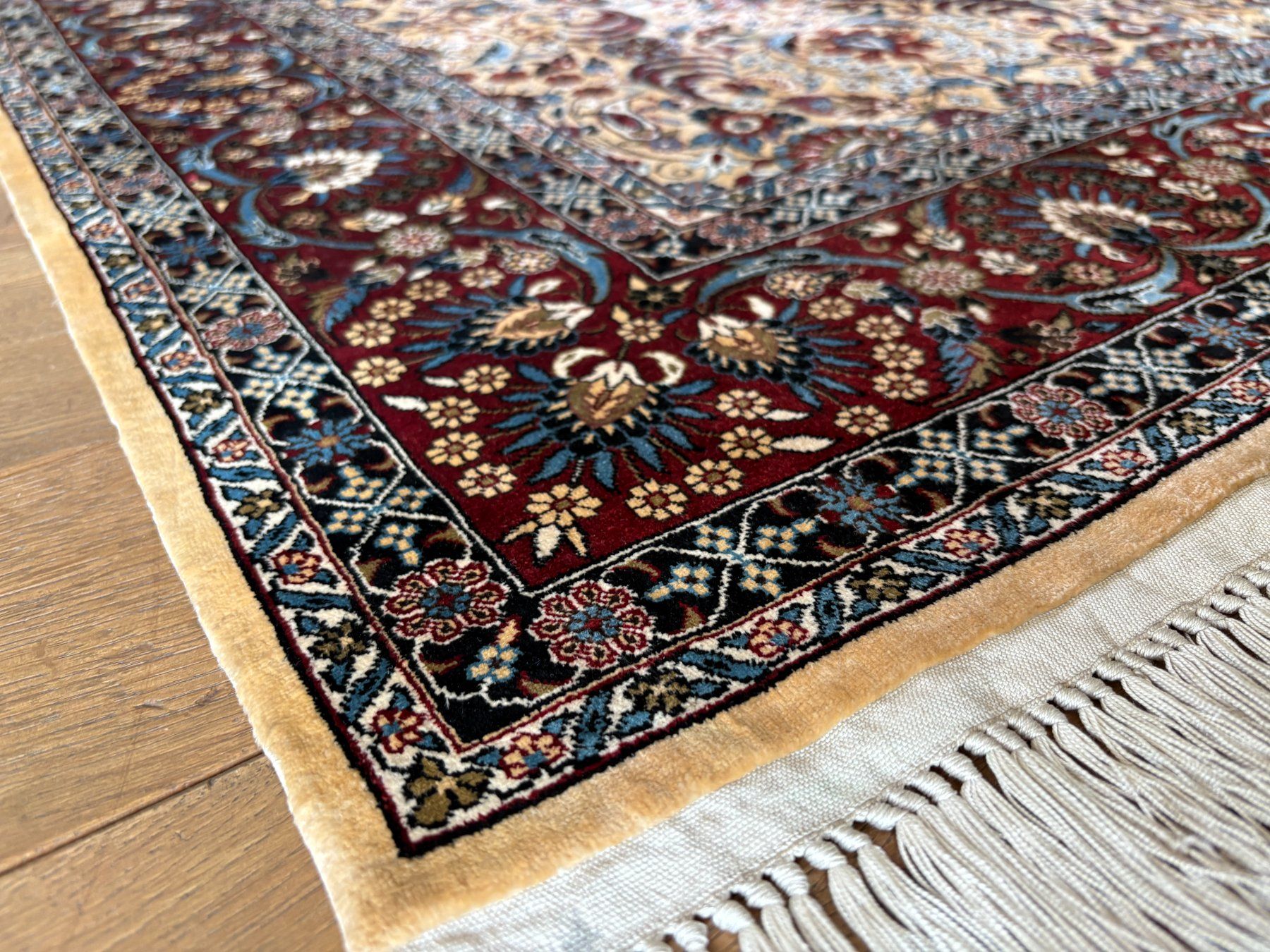 Tappeti: 206x123 Extrem Feiner Seidenteppich - Echt handgeknüpft – Usato da Bennau venduto da Mayer_Carpets 8