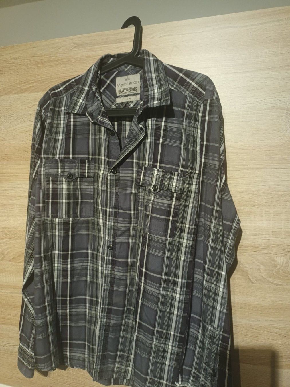 Chemises: Herrenhemd ab 1.00 CHF ! – Neuf (Voir description) à Adlikon par SkodaFabia92