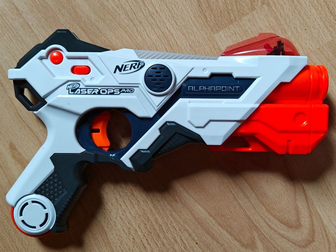 Nerf Giocattoli: Nerf laser ops pro alphapoint – Usato da Safenwil venduto da Tamaria