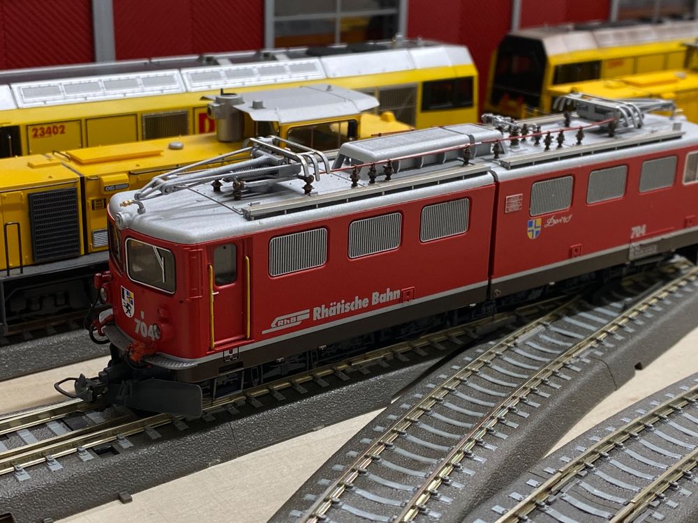 Locomotive électrique KISS RHB Ge 6/6 II - Train De Jardin - Rouge - Digital - Occasion