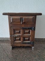 Spanische Vintage Kommode