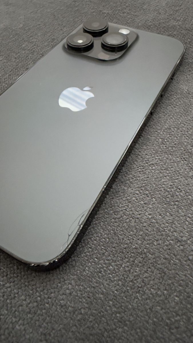 Apple Portables: iPhone 14 Pro 128 Go gris débloqué avec défaut – D'occasion à Misery par DanielSilva47 1