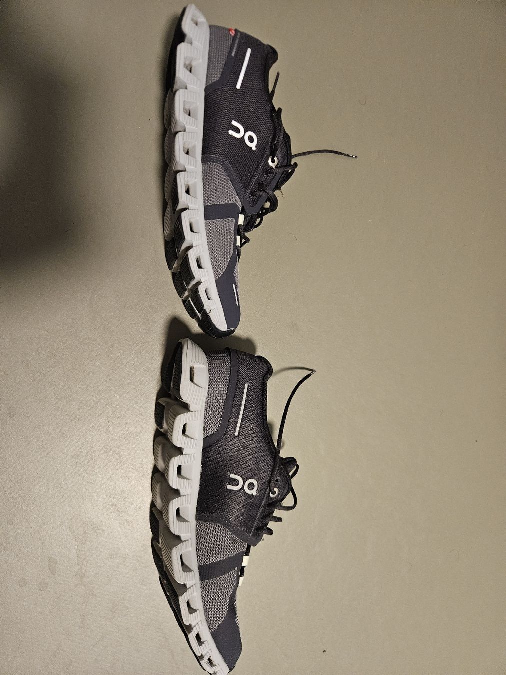 On Herrenschuhe: chaussures ON, pointure 42.5 – Neu (gemäss Beschreibung) aus Aigle von Oapi 4