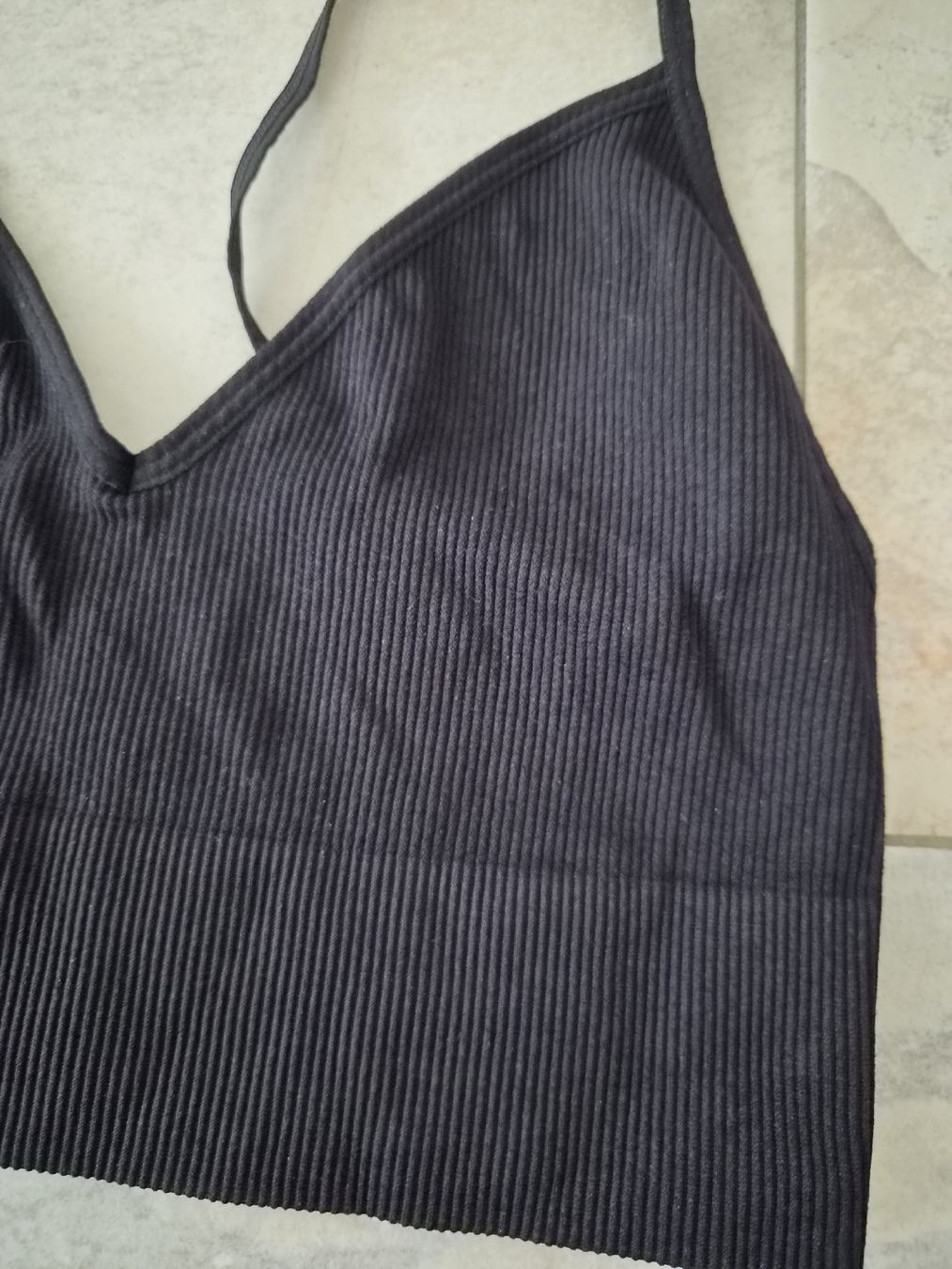 Only Sonstige Unterwäsche: Bralette schwarz in Grösse XL von Only – Gebraucht aus Niederrohrdorf von Miripfiri 2