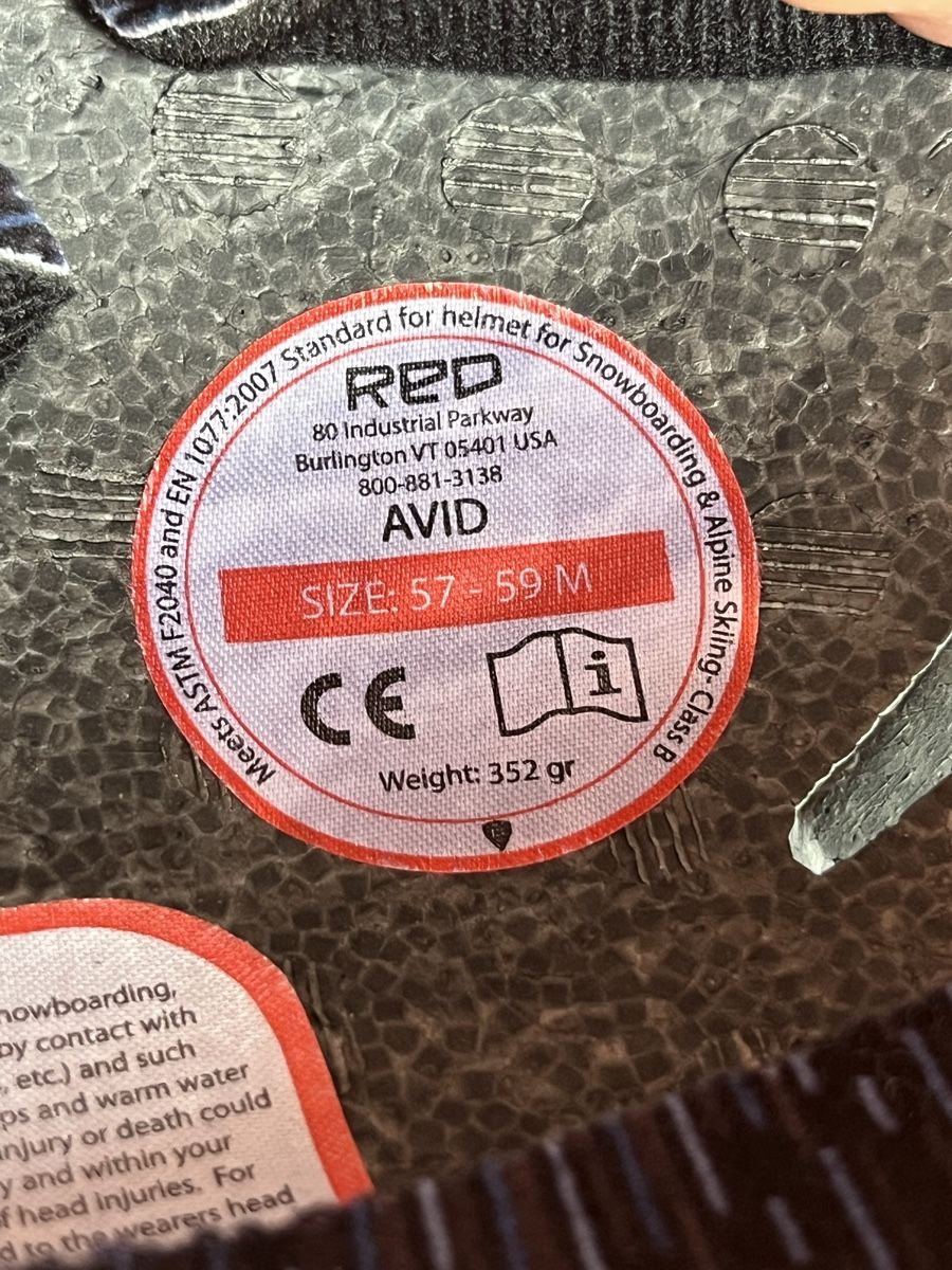 Caschi: Skihelm / Snowboardhelm RED Avid Grösse M/L – Usato da Zürich venduto da Hypera 3