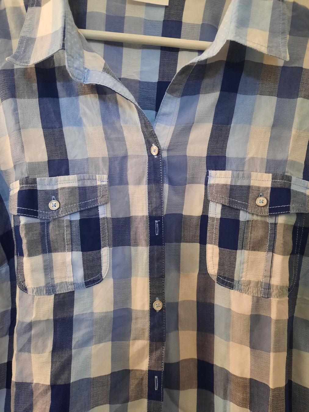 Chemises: Bluse mittellange Ärmel – D'occasion à Zürich par ONVA-RE-USE 2