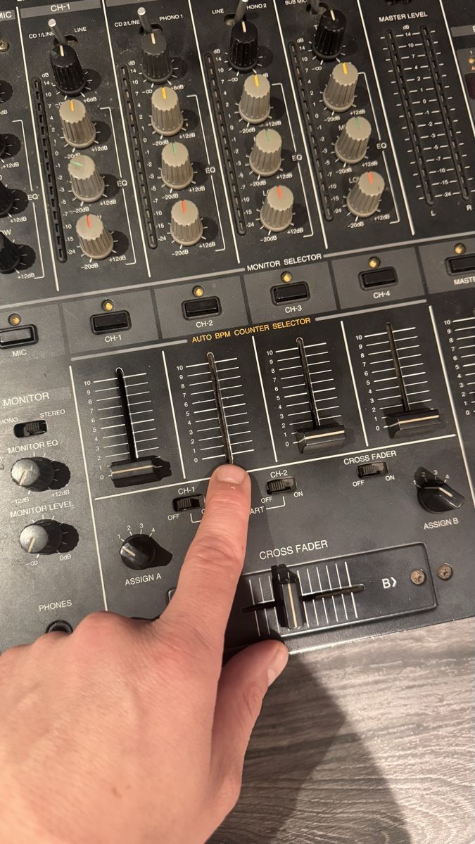 Pioneer Mischpulte: Pioneer DJM 500 – Gebraucht aus Oberwil-Lieli von KZA5563 2