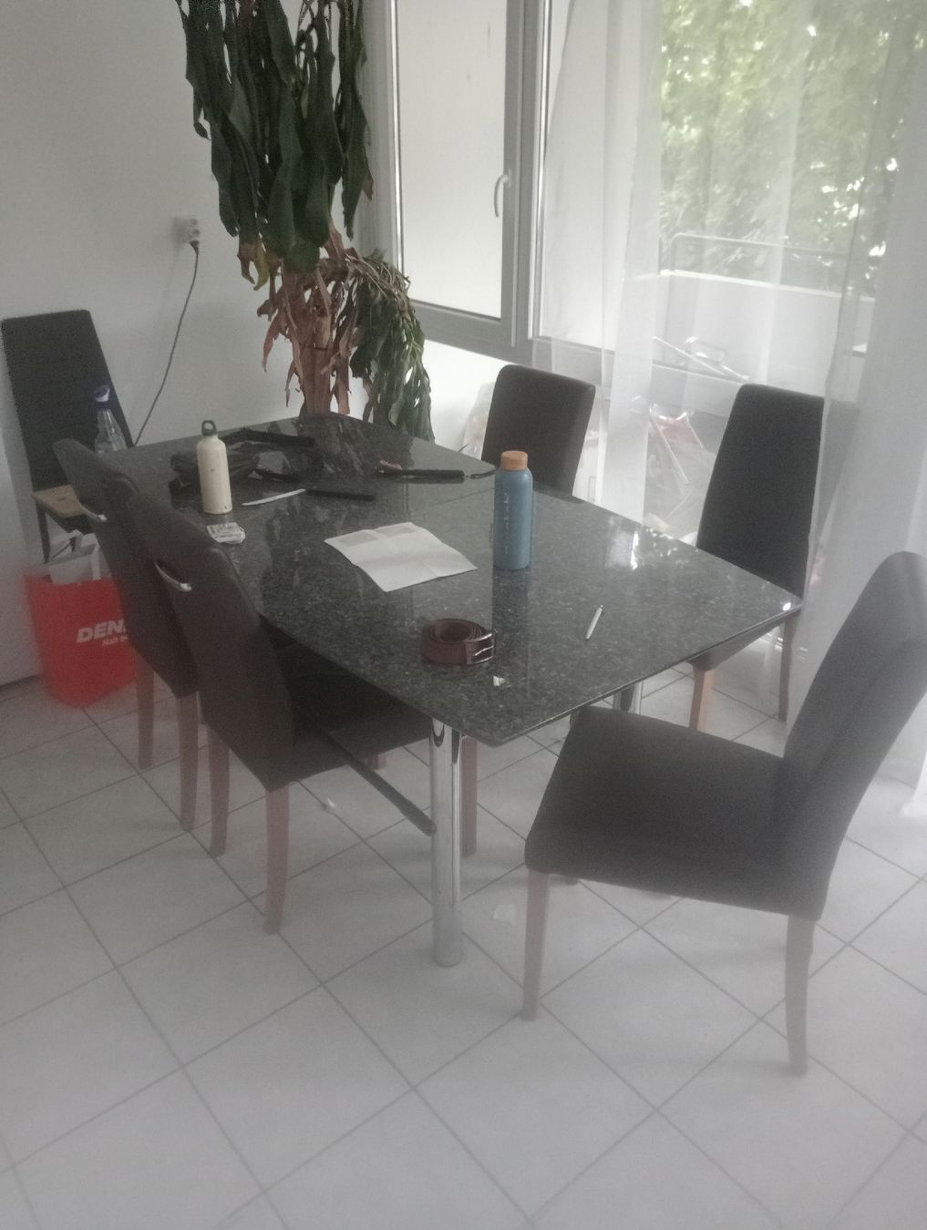 Tischset: table en marbre - granit – Gebraucht aus Biel/Bienne von ri-k2503 1