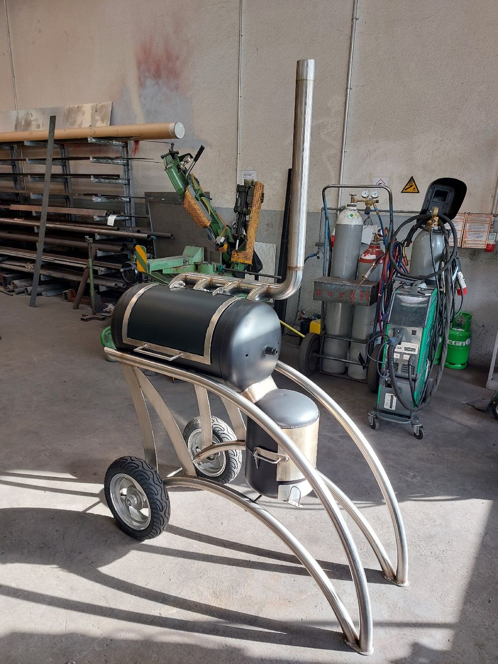 Grills: smooker grill – Gebraucht aus Mägenwil von InEcoTec 5