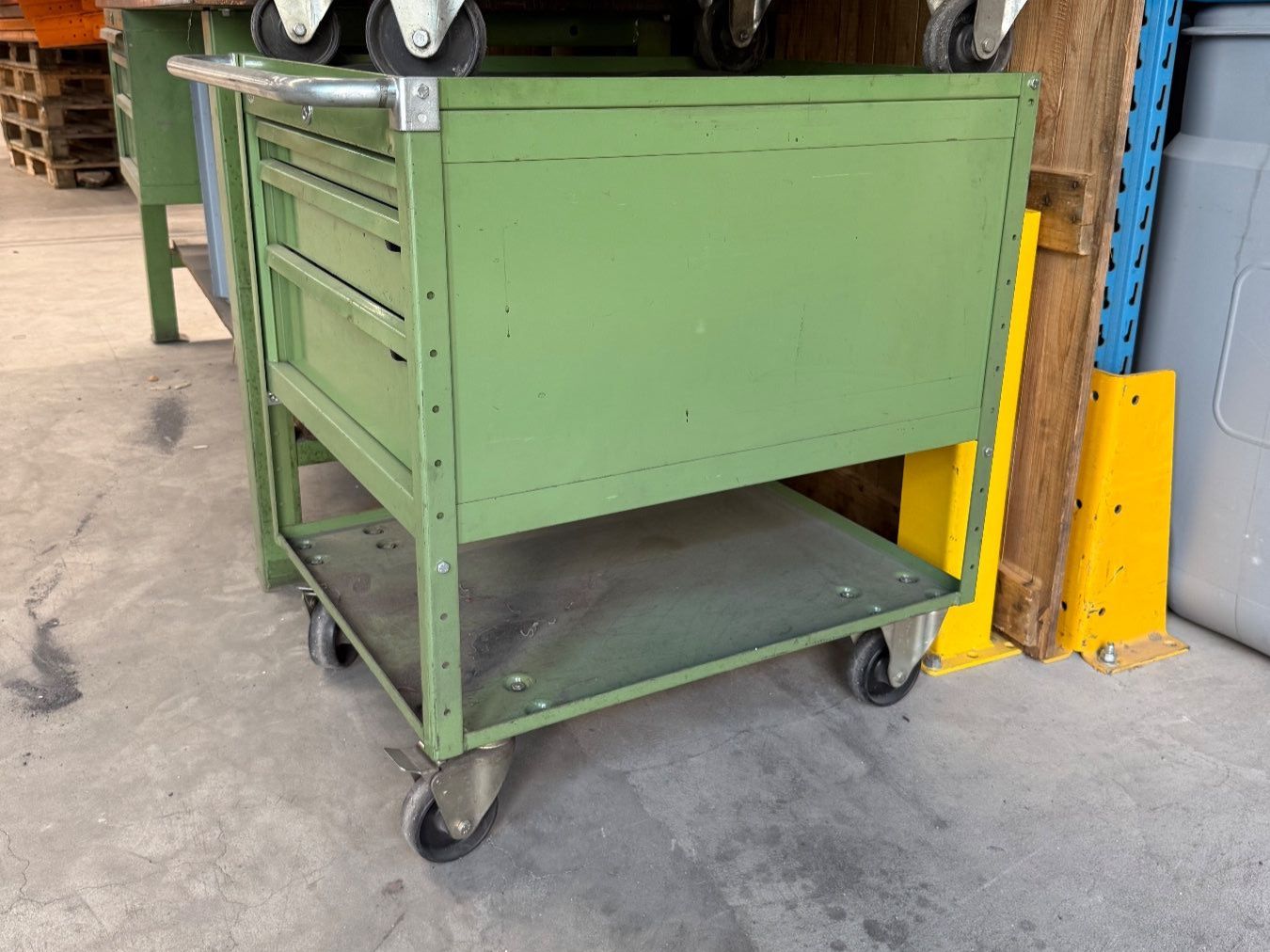 Tous les outils: Werkzeugwagen – D'occasion à Liestal par T-Bazar 1