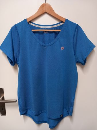 Perform Sport-Shirt Gr.40, neuwertig