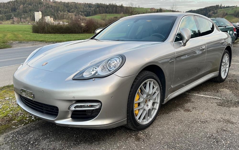 PORSCHE Panamera Turbo 4.8 PDK