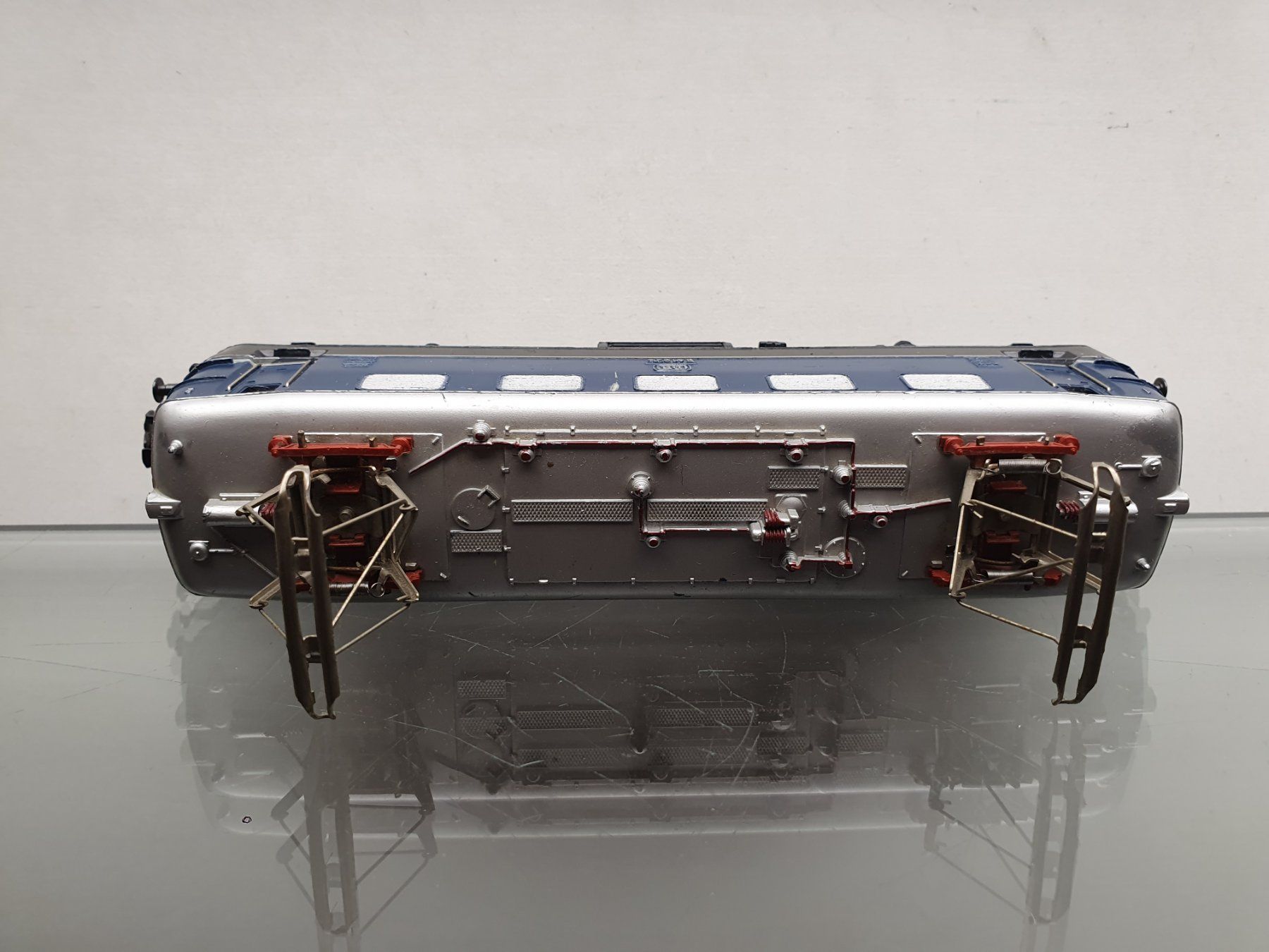 Märklin Modellini di ferrovie: MÄRKLIN: DB E-LOK BR E 41 BLAU GUSSMODELL – Usato da Biglen venduto da taunus82 5