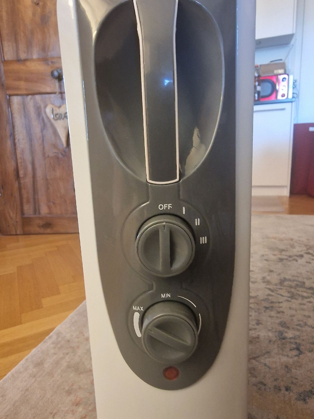 Radiatori: Elektro Heizofen neu – Nuovo e nell'imballaggio originale da Rheineck venduto da Namaste 3