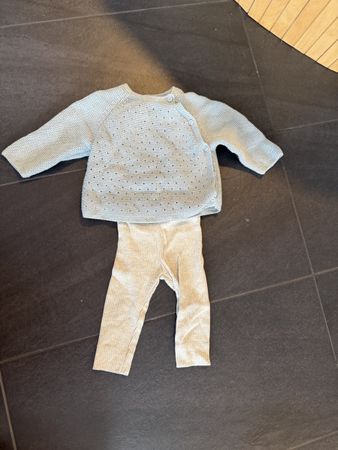 Baby Set Gr. 68 Strickpullover hellblau und Hose