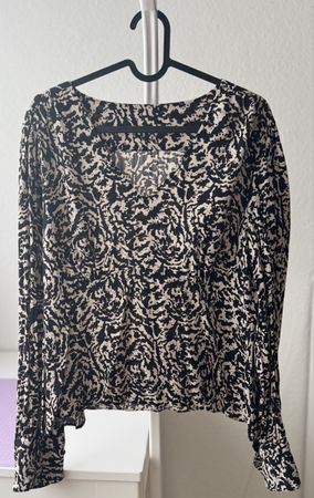 Schicke Bluse Gr. M schwarz/weiss Muster