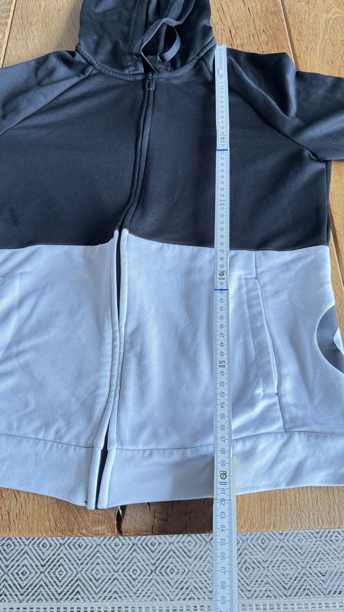 Adidas Giacche: Adidas Trainerjacke M/L  – Usato da Sirnach venduto da sirni 4