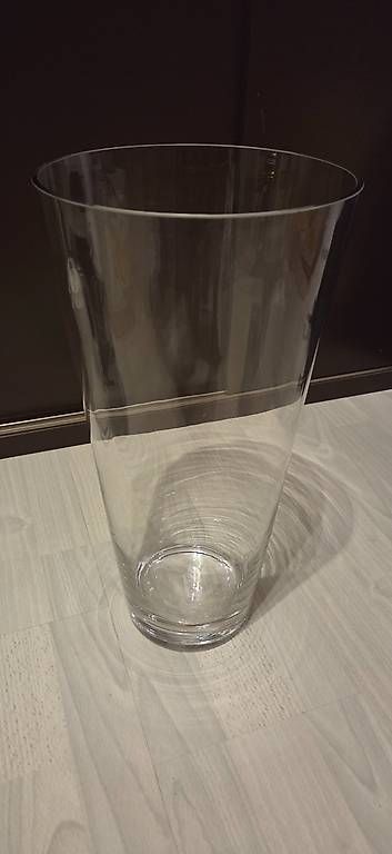 Vasen & Gefässe: Bodenvase – Gebraucht aus Buchrain von Suzanne56