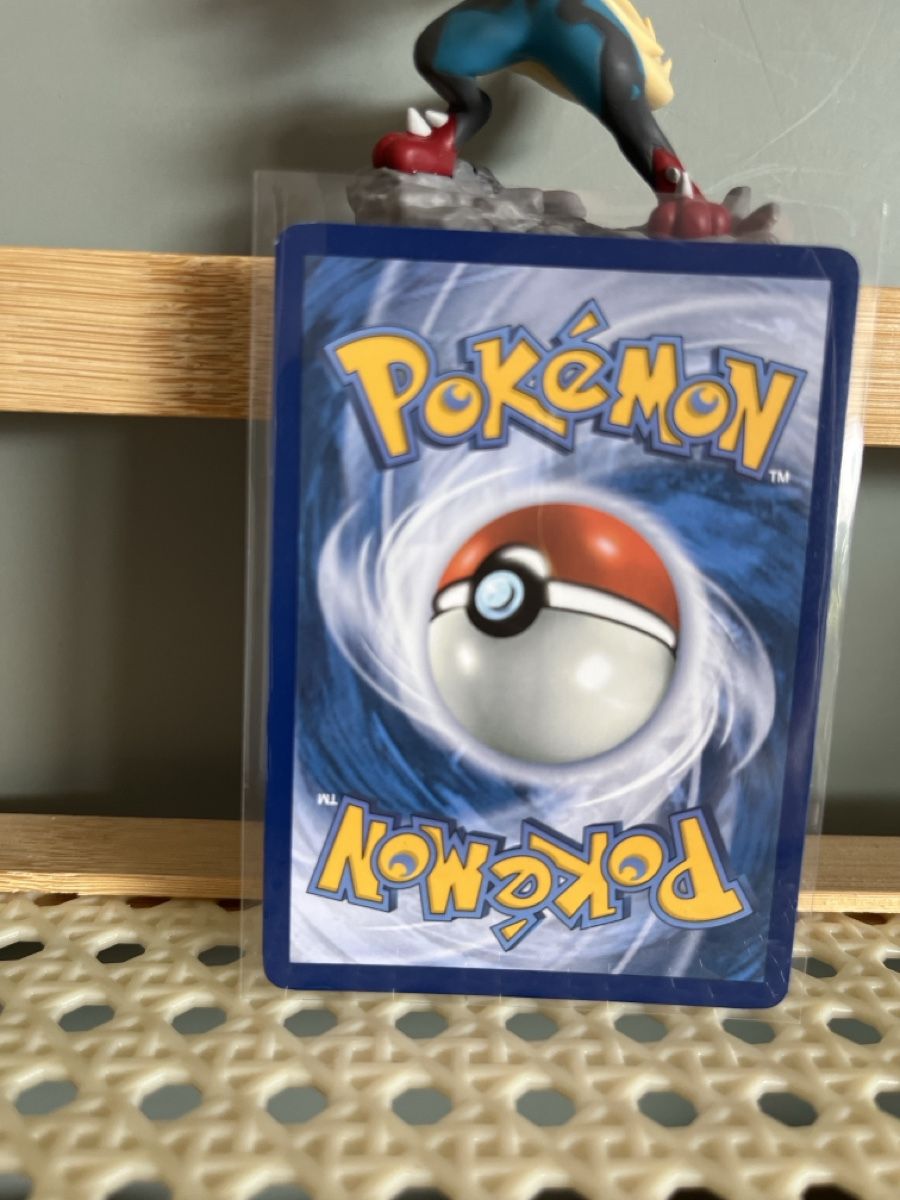Pokémon Sammelbilder & Trading cards: Pikachu 051/162 30th Anniversary Holo Temporal Forces ENG   – Gebraucht aus Au ZH von curio.concept 1