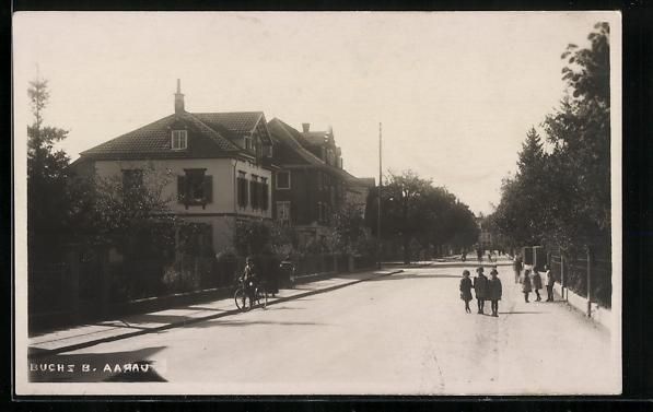 Cartoline postali: Buchs b. Aarau, Kinder auf einer Strasse – Usato da Berlin venduto da bartko-reher