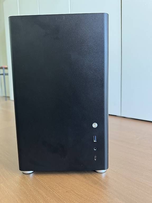 Amd Custodie: Home Server AMD Ryzen 9 7900 ECC IPMI (Mémoire non incluse) – Usato da Neuchâtel venduto da TimLa 1