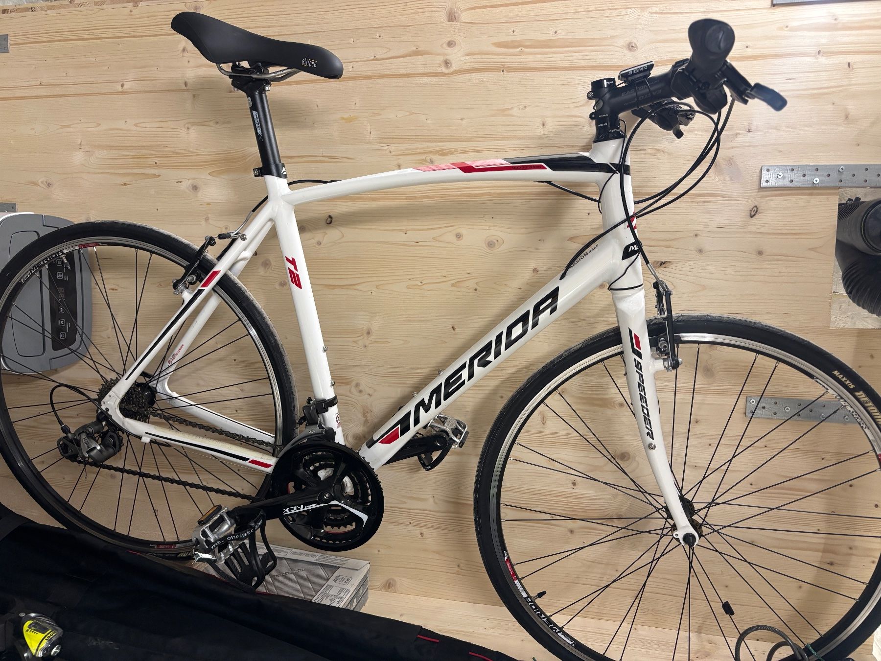 Merida Biciclette: Vélo Merida Speeder T2 2014 taille L – Nuovo (secondo la descrizione) da Orsonnens venduto da Flo_Orsonnens