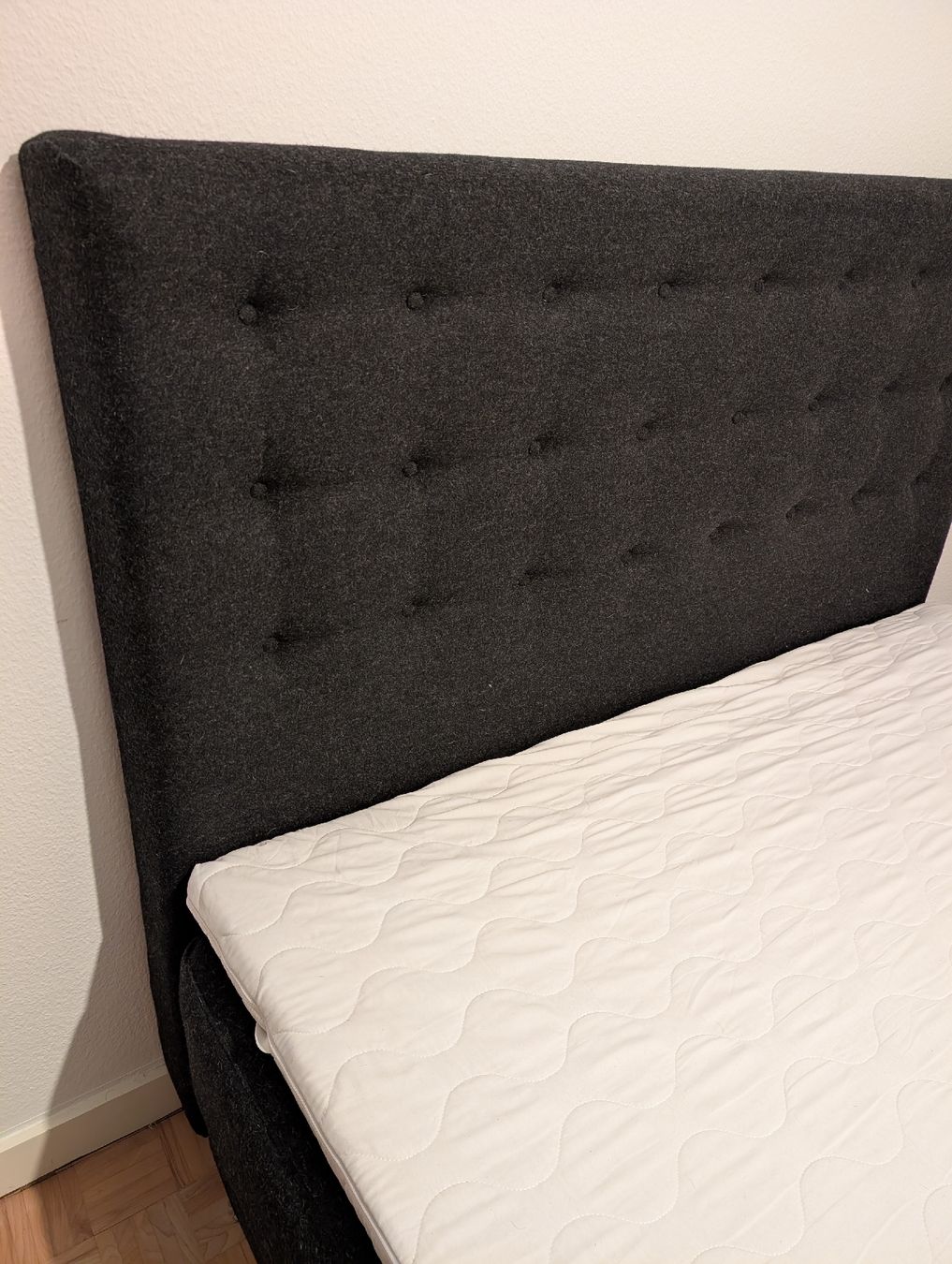Ikea Letti: Boxspringbett Ikea Vallavik – Usato da Basel venduto da jon_8lqt 1