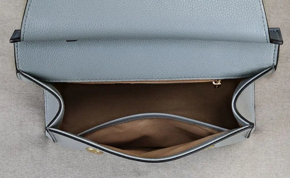 Borse da donna: Sac bicolore  – Nuovo (secondo la descrizione) da Fribourg venduto da VictoriaShop7 5