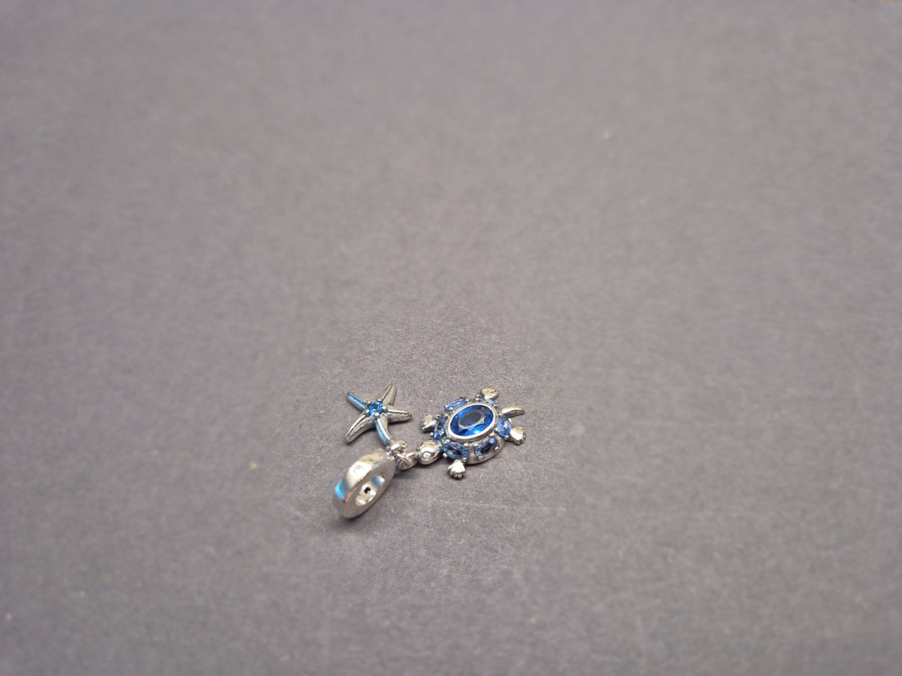 Anhänger: Silber Charm Schildkröte mit Seestern blau+Garantie – Neu (gemäss Beschreibung) aus Rotkreuz von Carbone_Bijou-Shop 1