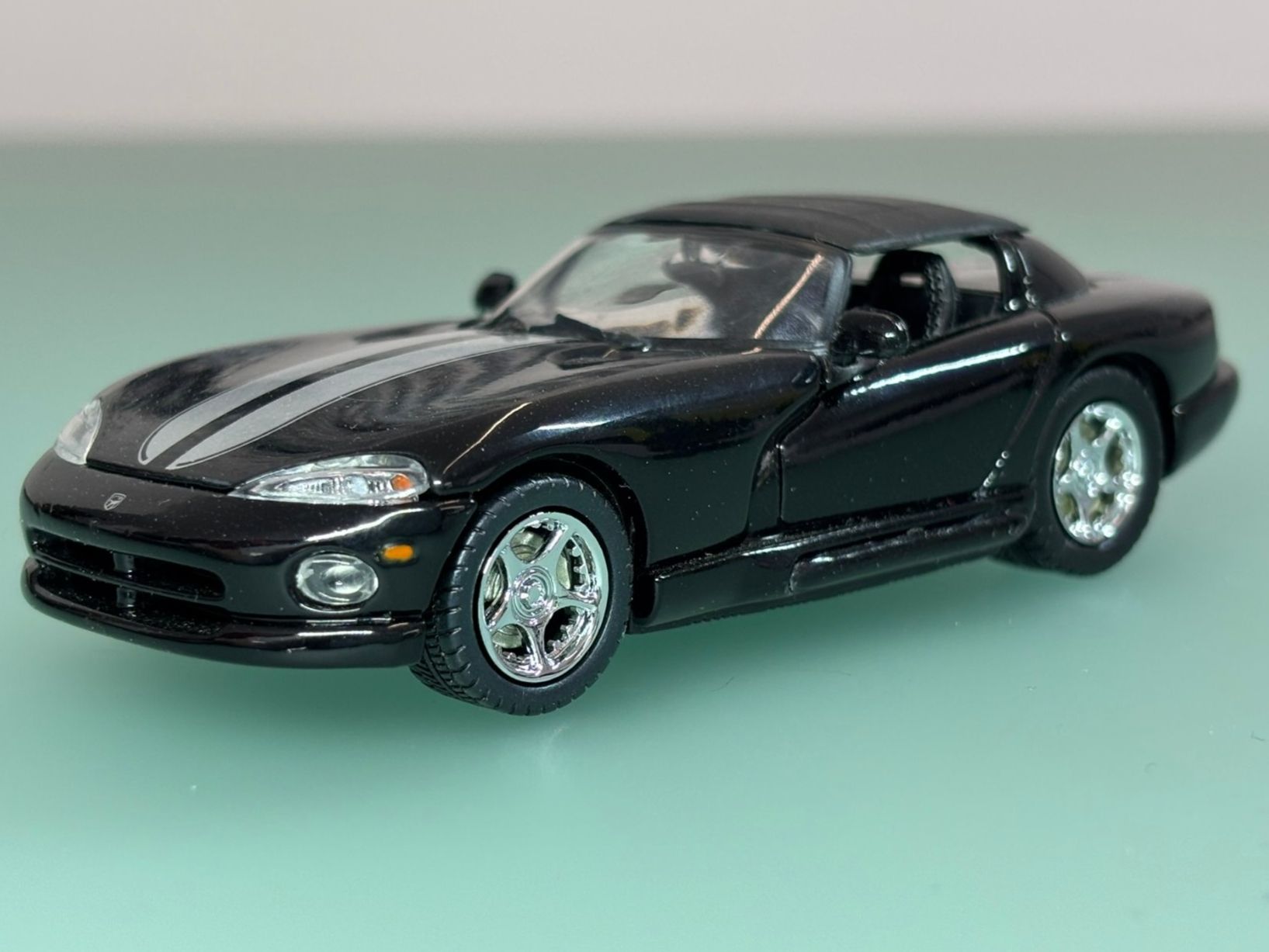 Märklin Modelleisenbahnen: DODGE VIPER Cabrio RT 10   * 1:43 – Neu (gemäss Beschreibung) aus SION von pef999