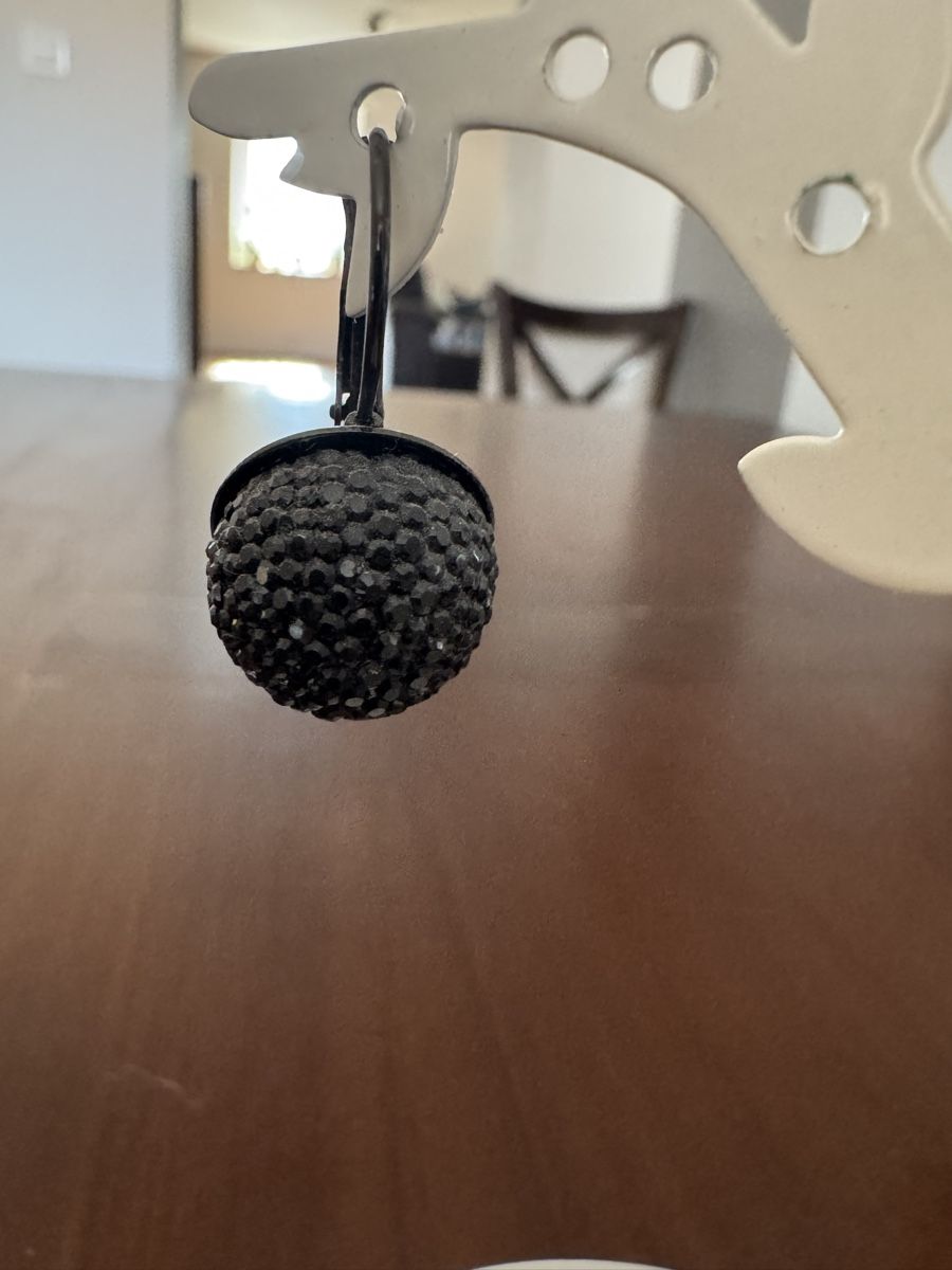 Ohrringe & -stecker: Boucles d'oreilles noires strass – Gebraucht aus Sion von car_pxm2 1