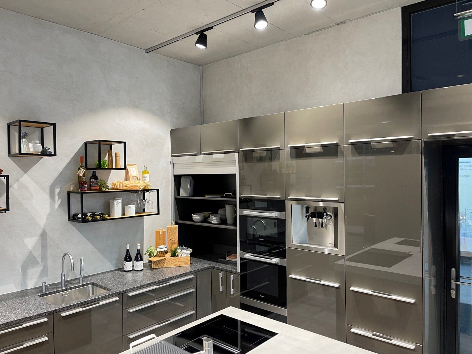 Cucine complete: Küche – Usato da St. Gallen venduto da Eldo185