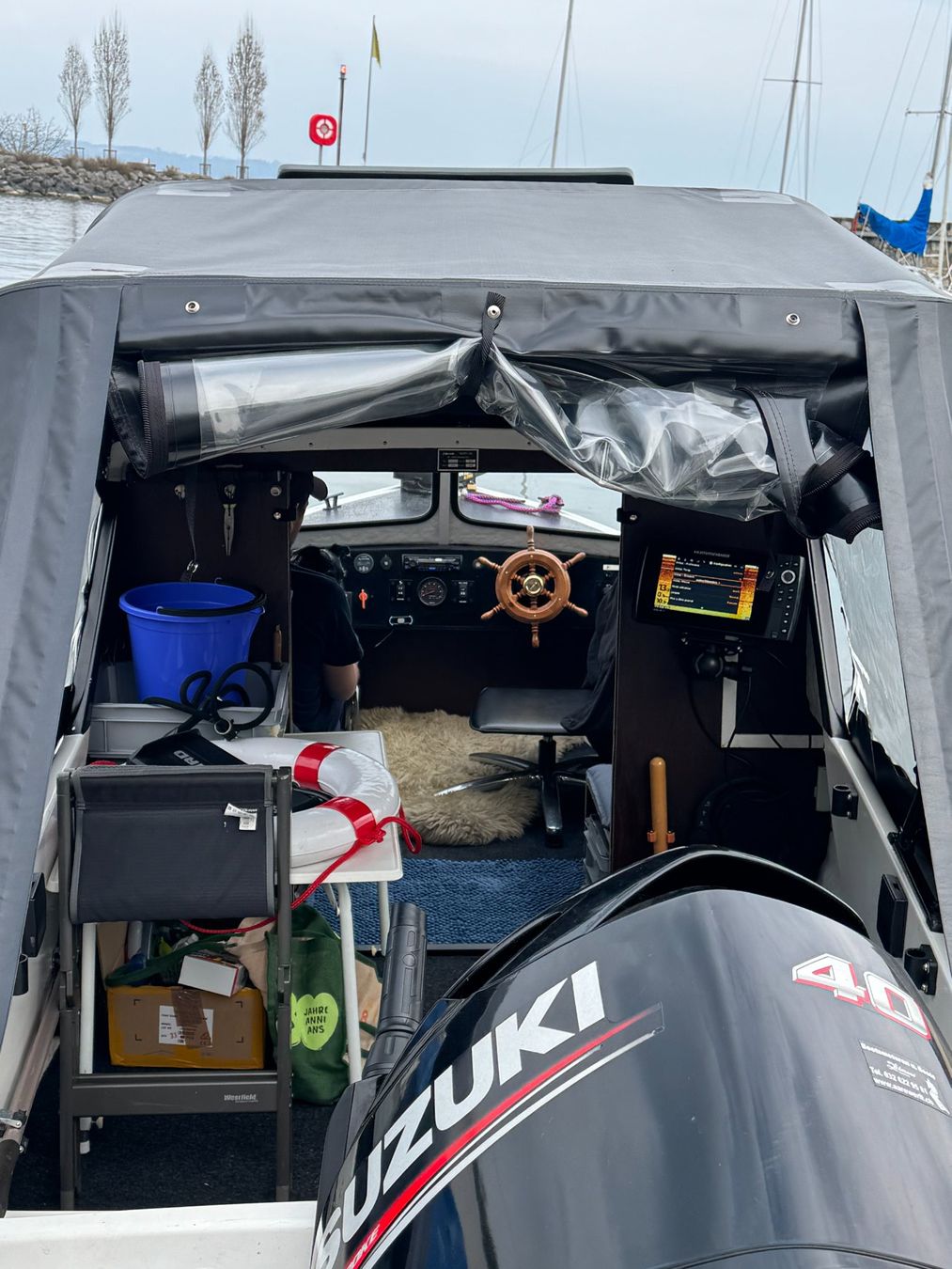 Hensa Boote: Bateau de pêche HIgh Tech – Gebraucht aus Neuchâtel von MonacoFX1 8